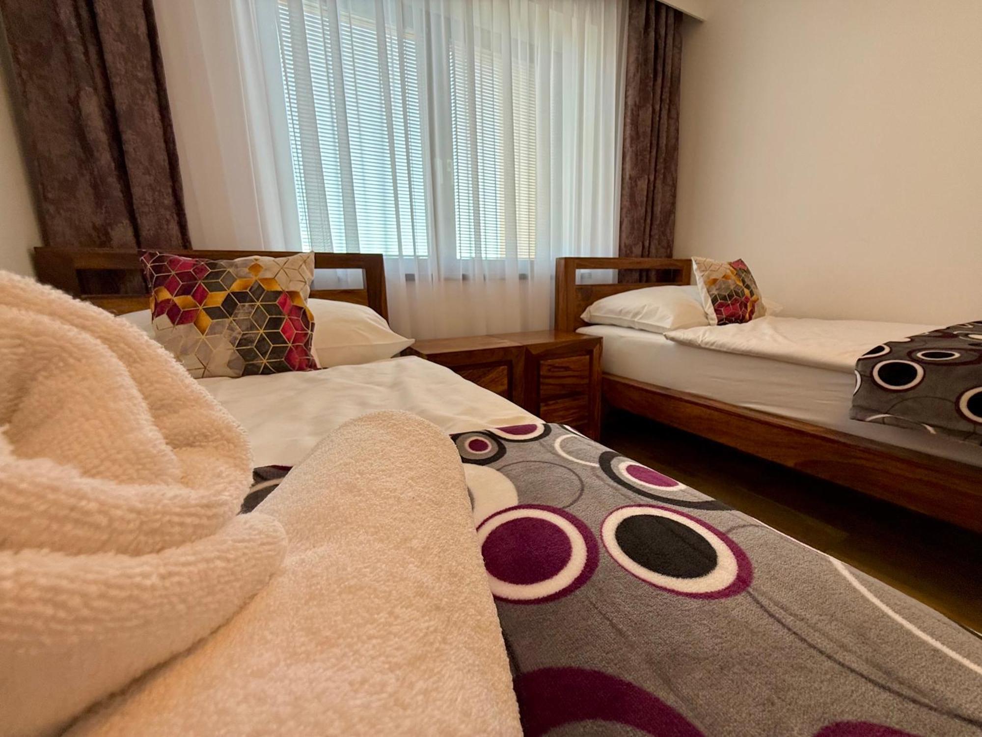 Vysoke Tatry - Isc Resort House For 13 People With 6 Extra Bed Poprad Exterior foto