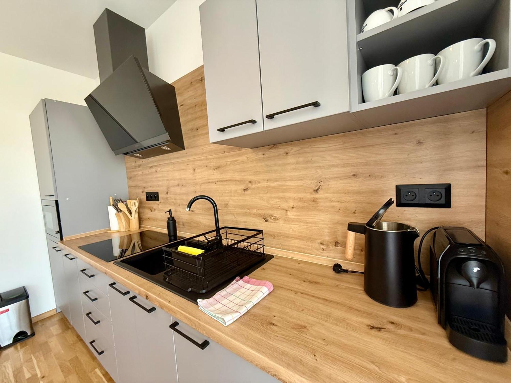 Vysoke Tatry - Isc Resort House For 13 People With 6 Extra Bed Poprad Exterior foto